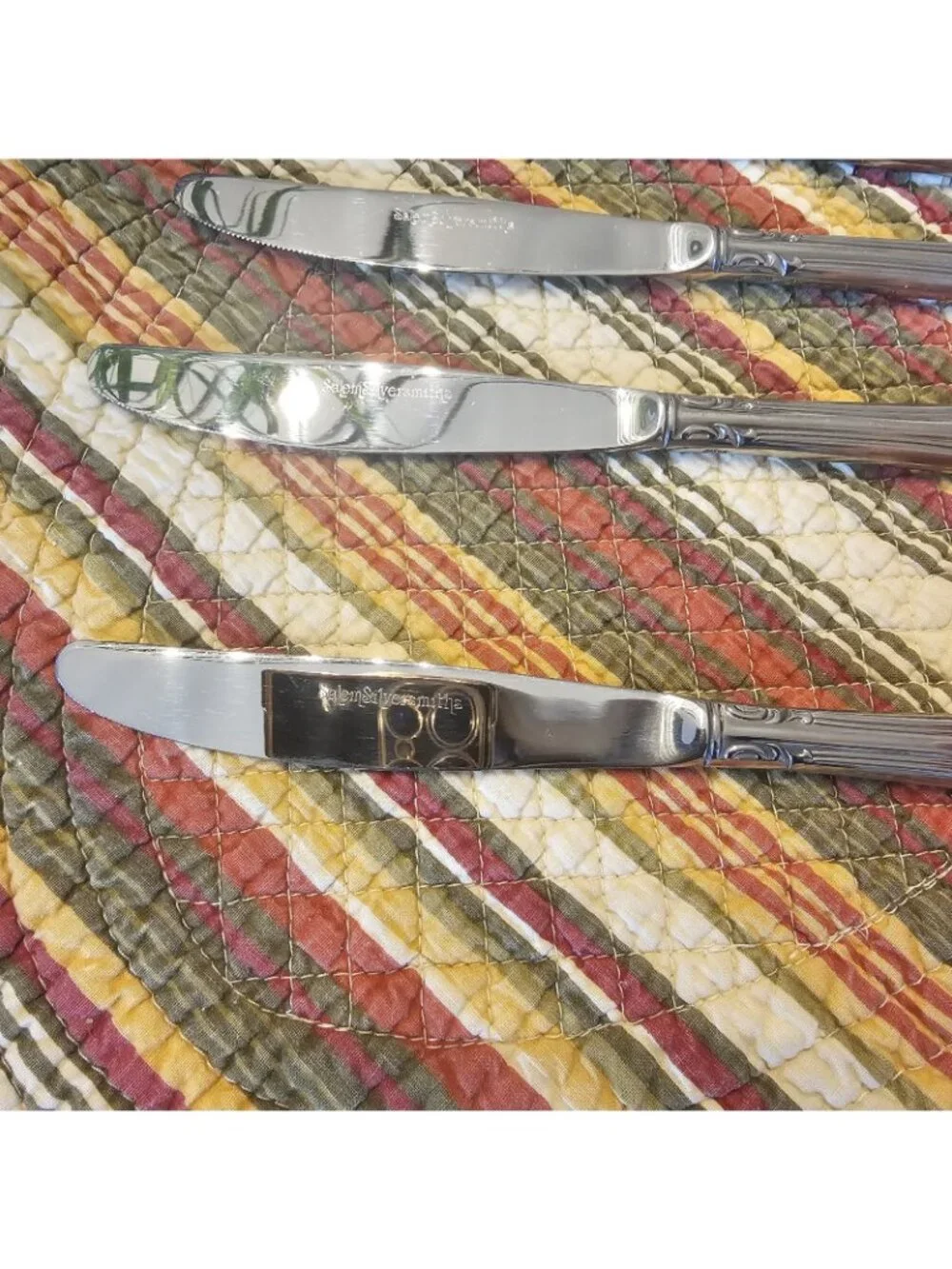 Vintage Salem Silversmith Victoria Dinner Knives Set of 5 Stainless Japan VTG